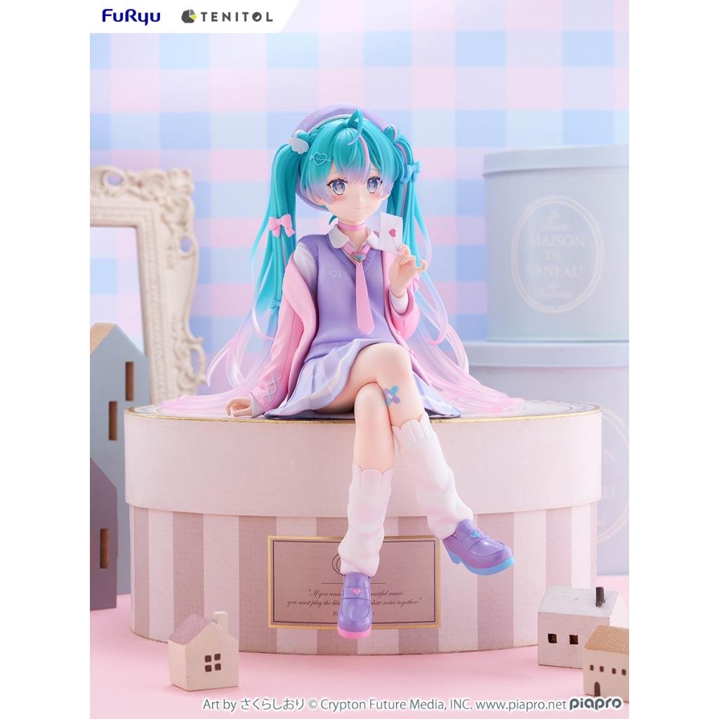 Hatsune Miku Big Noodle Stopper Figure Love Blazer