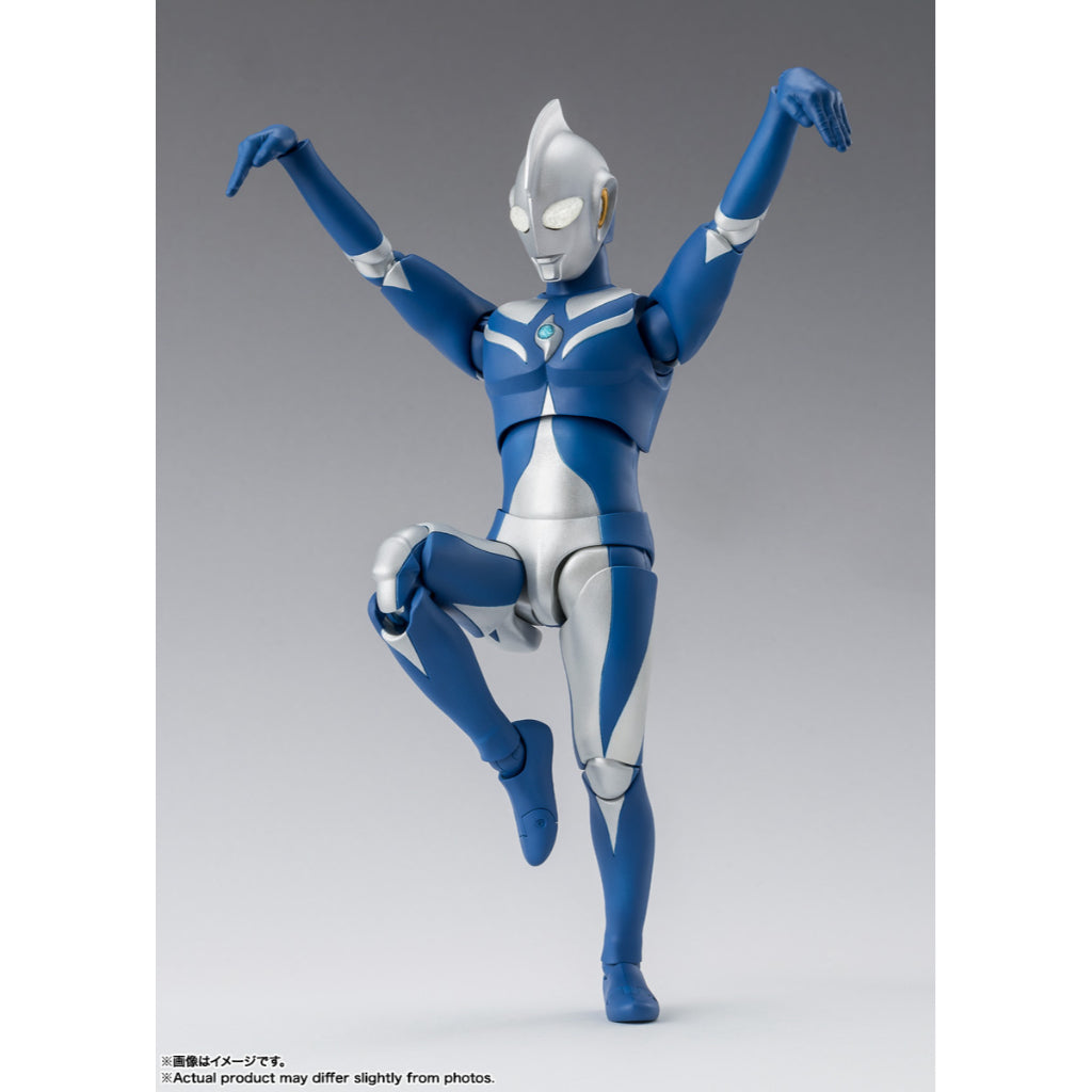 S.H.Figuarts Ultraman Cosmos Luna Mode