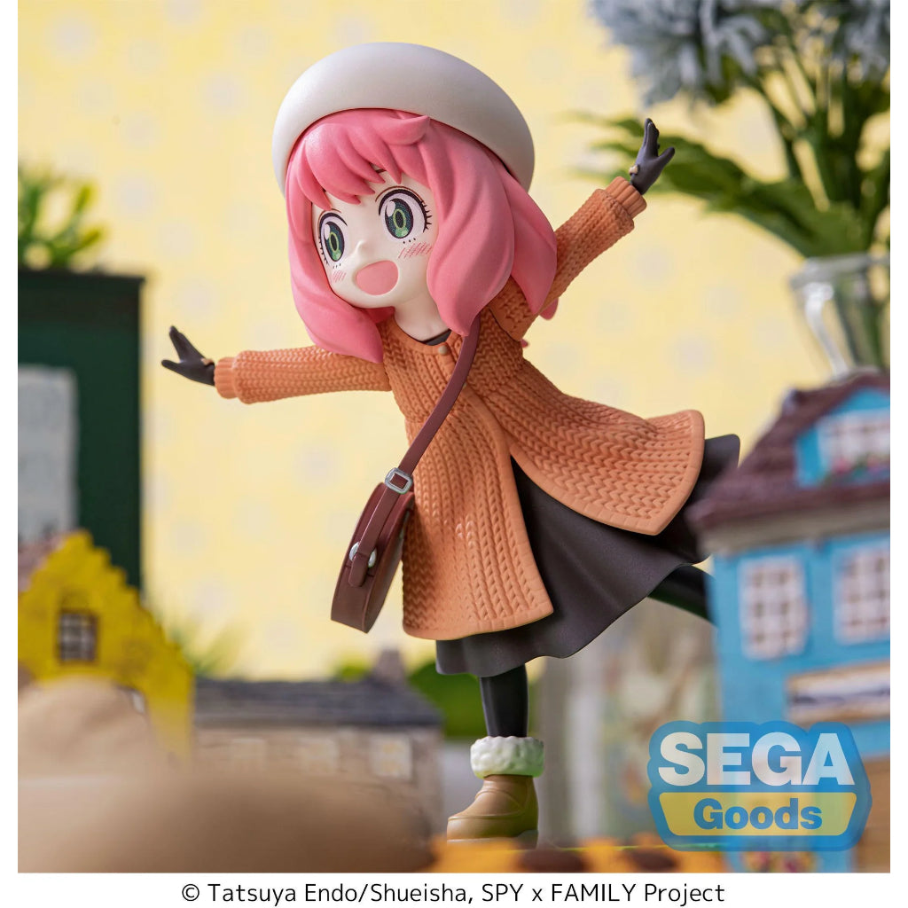 Sega Anya Forger Outing Ver Luminasta Spy x Family Figure