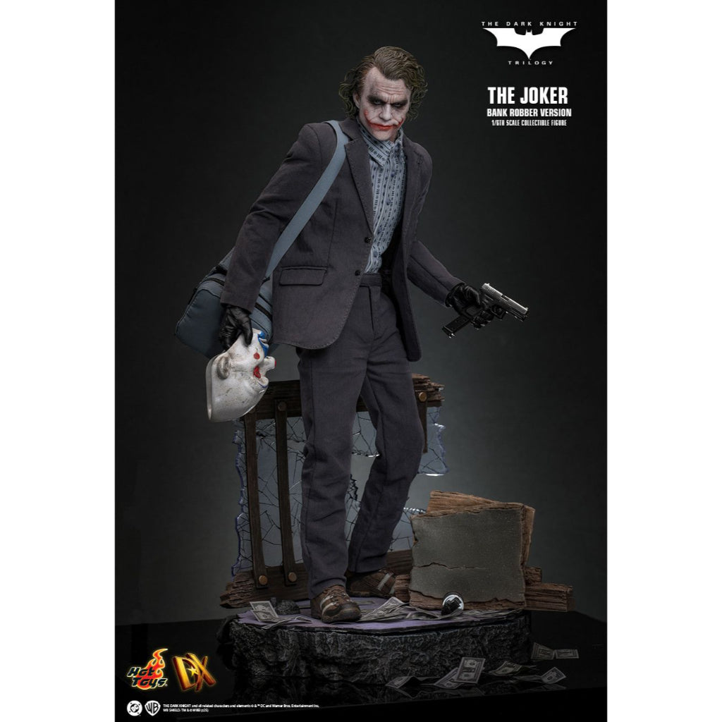 DX50 - The Dark Knight Trilogy 1/6th Scale The Joker (Bank Robber Version)