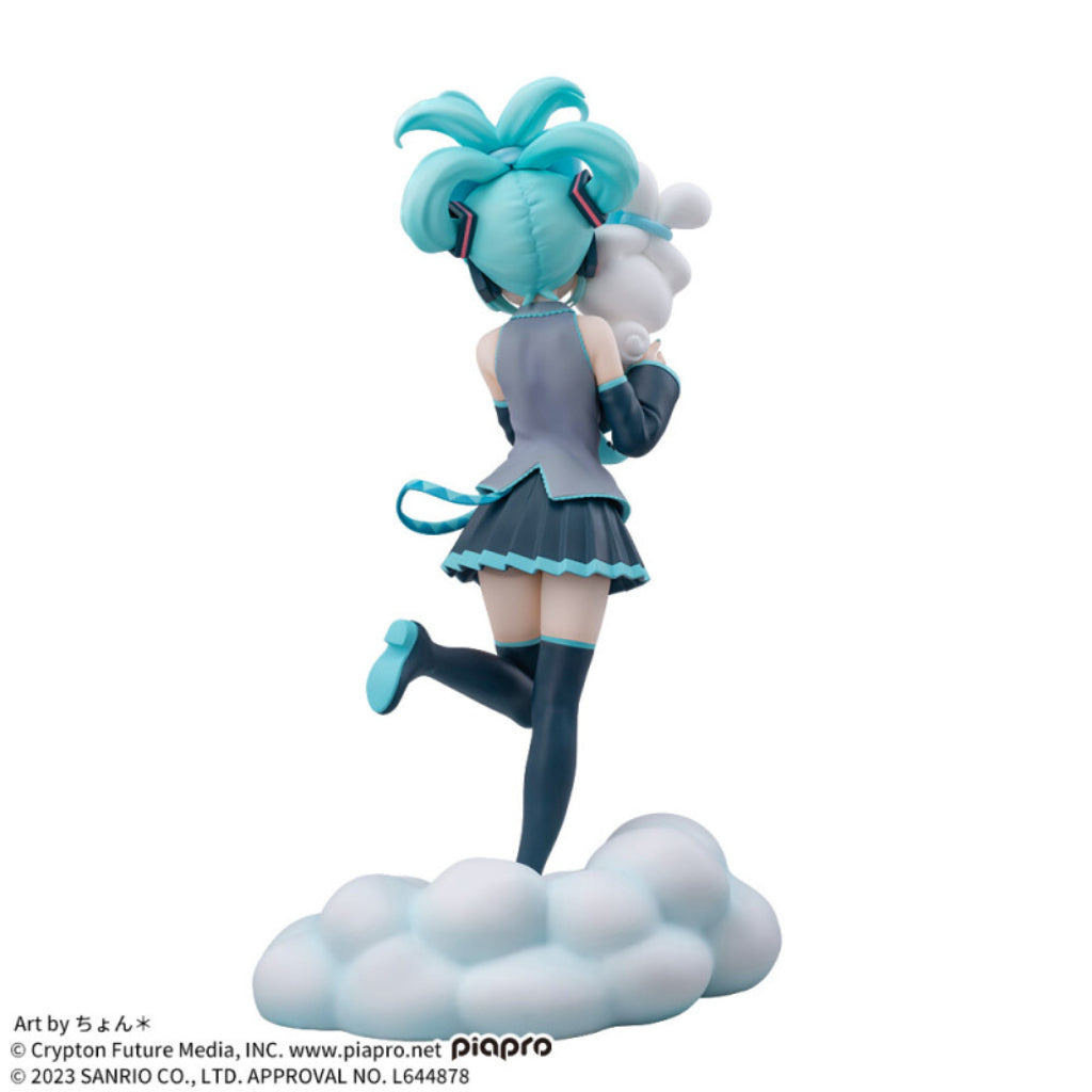 Sega Hatsune Miku x Cinnamoroll Luminasta Figure