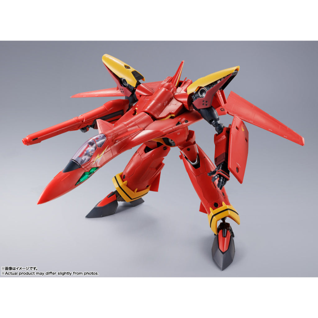 DX Chogokin VF-19 Custom Fire Valkyrie