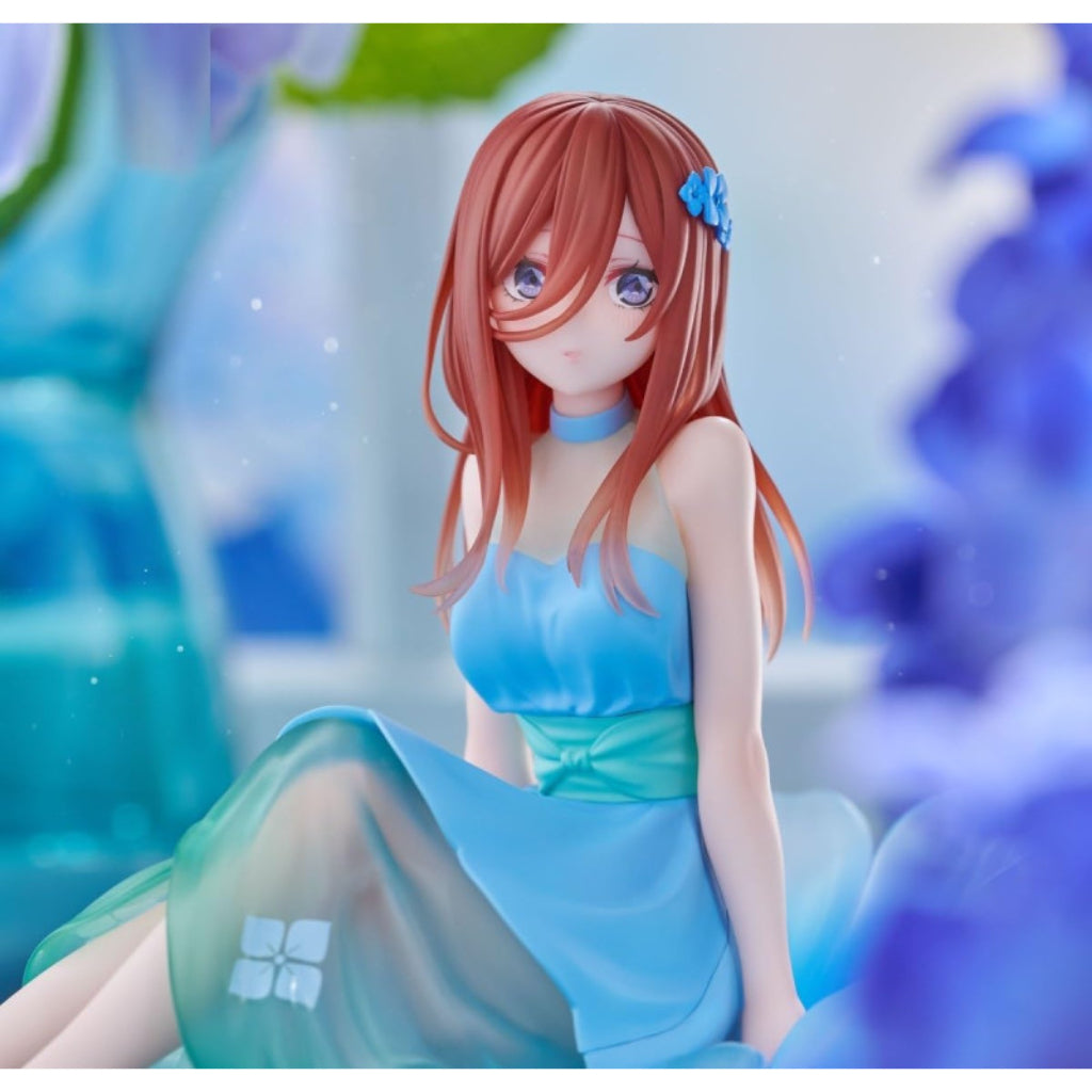 FuRyu Miku Nakano Bloo-me! The Quintessential Quintuplets Figure