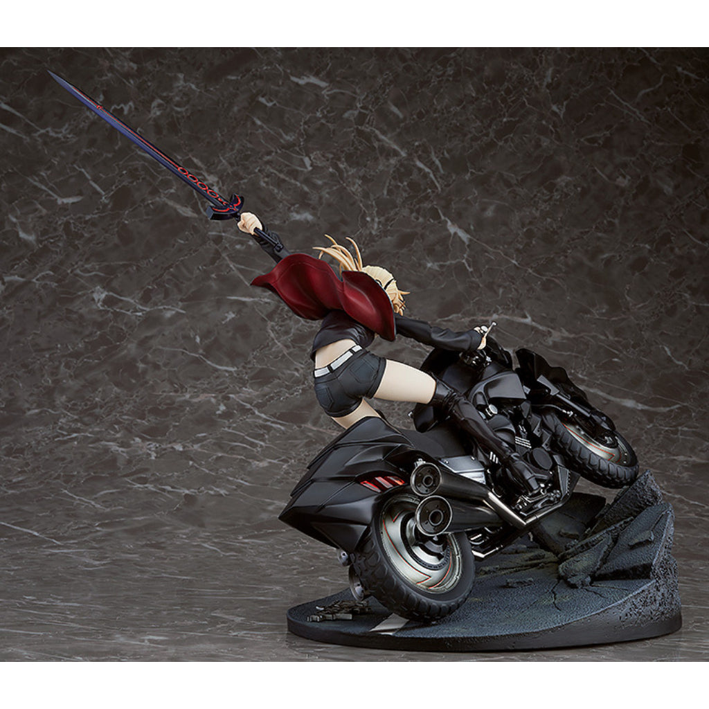 Fate/Grand Order - Saber/Altria Pendragon (Alter) & Cuirassier Noir Figurine (Reissue)