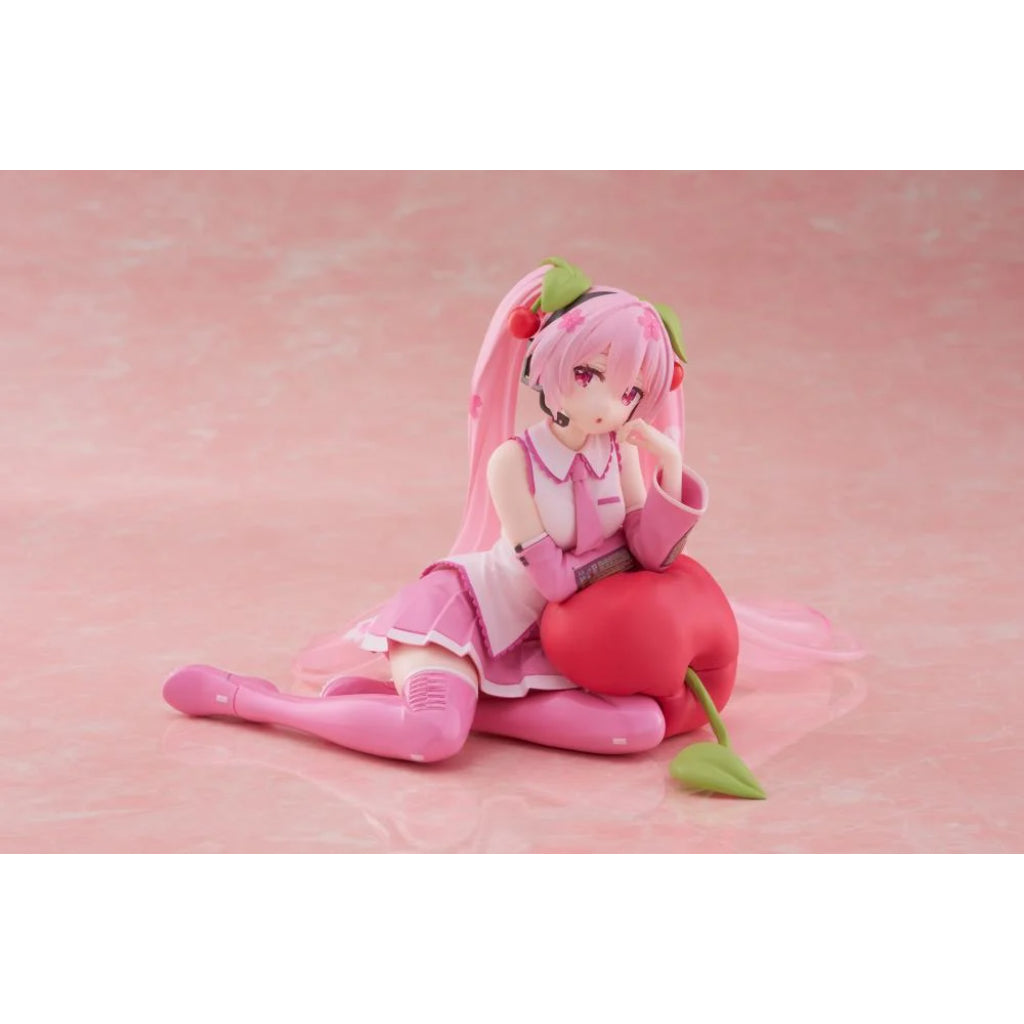 Taito Sakura Miku Cherry Cushion Ver Desktop Cute Figure