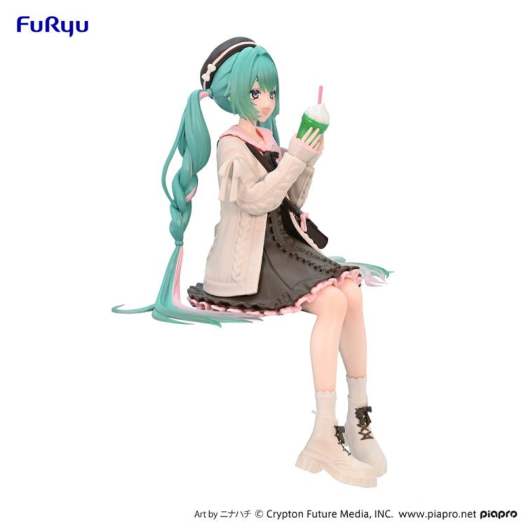 FuRyu Hatsune Miku Autumn Date Noodle Stopper Figure