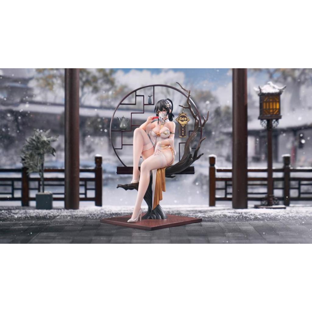 Xiami China Dress Step On Snow Ver. Figurine