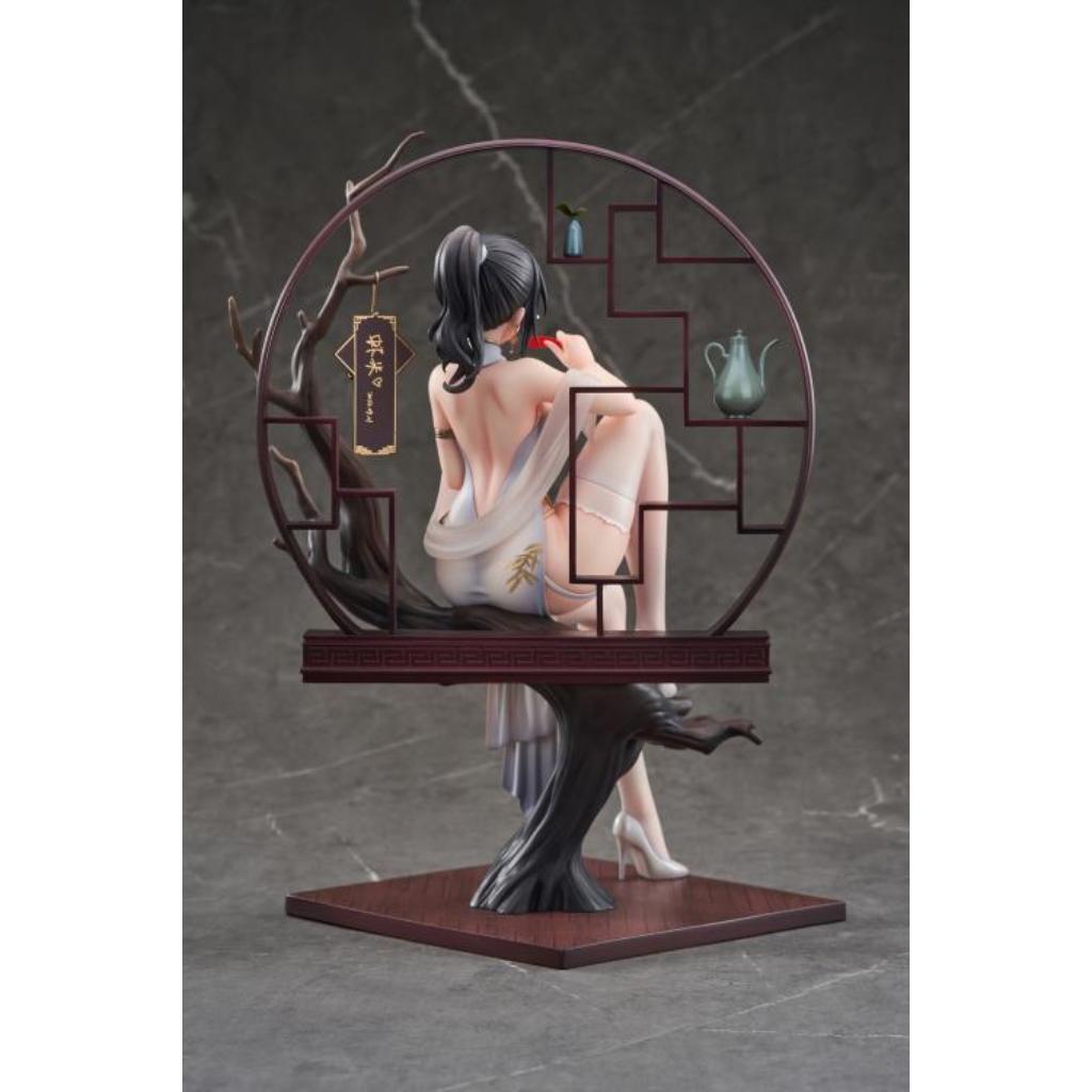 Xiami China Dress Step On Snow Ver. Figurine