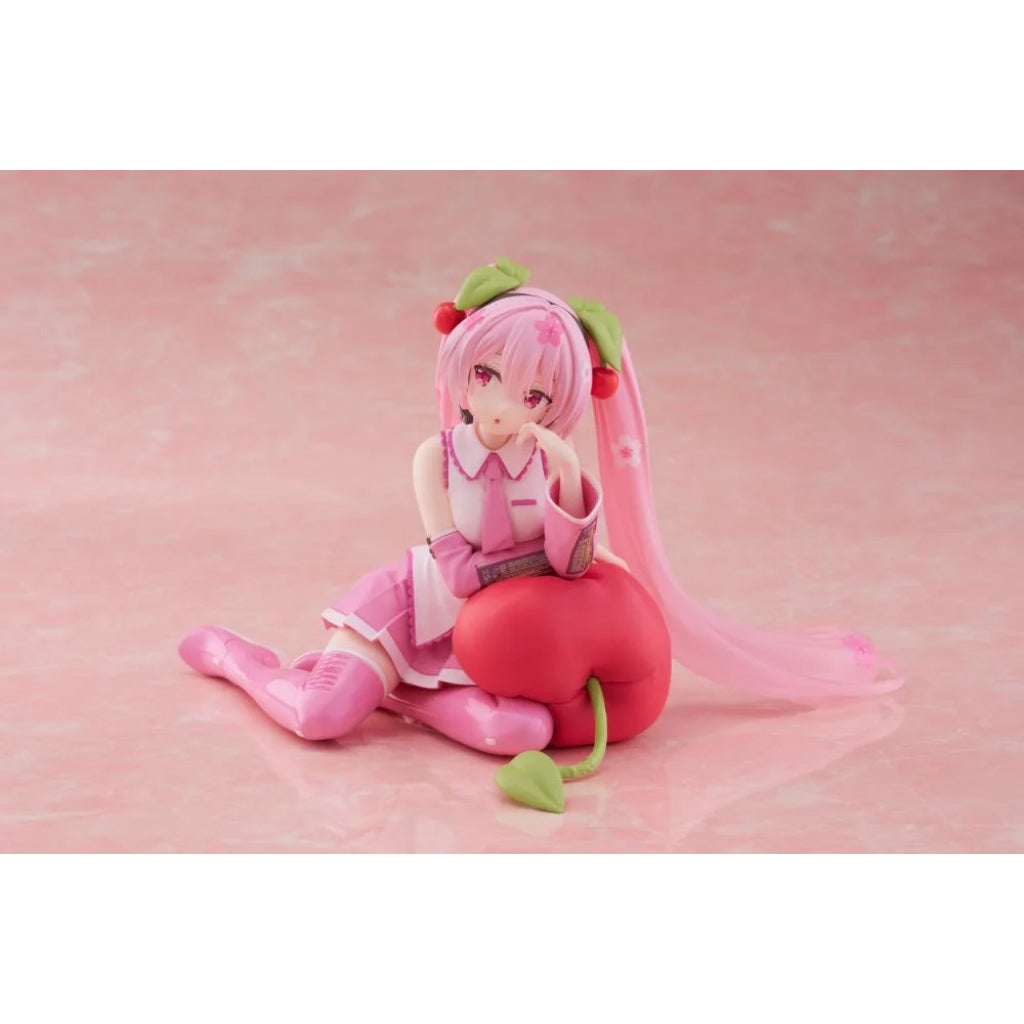 Taito Sakura Miku Cherry Cushion Ver Desktop Cute Figure