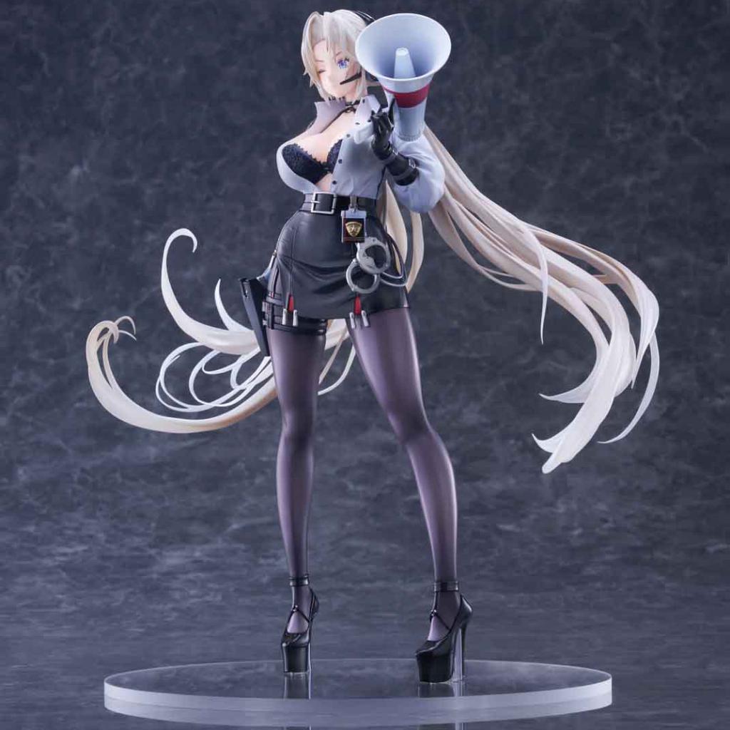 Azur Lane - Kronshtadt Begin The Rush!