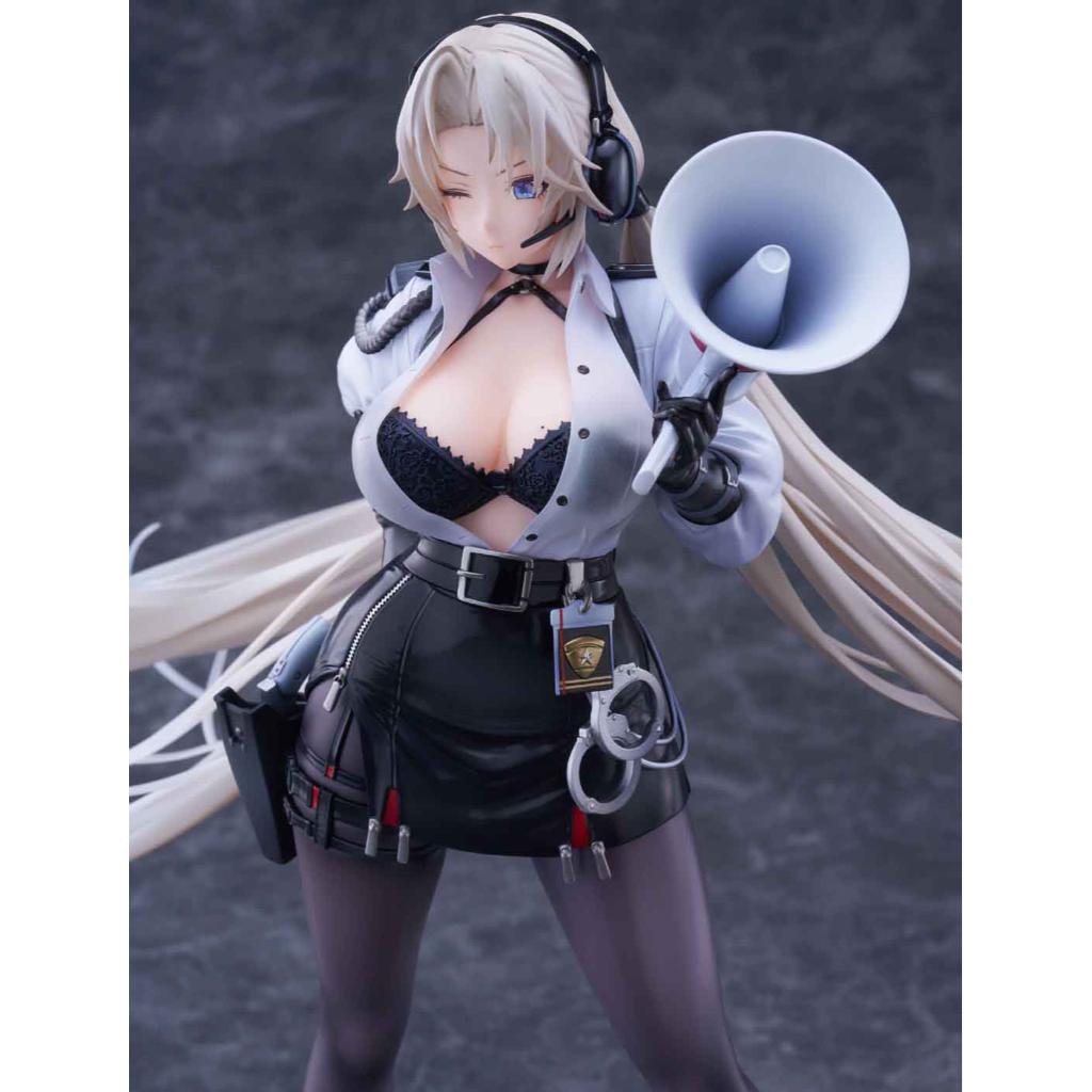 Azur Lane - Kronshtadt Begin The Rush!