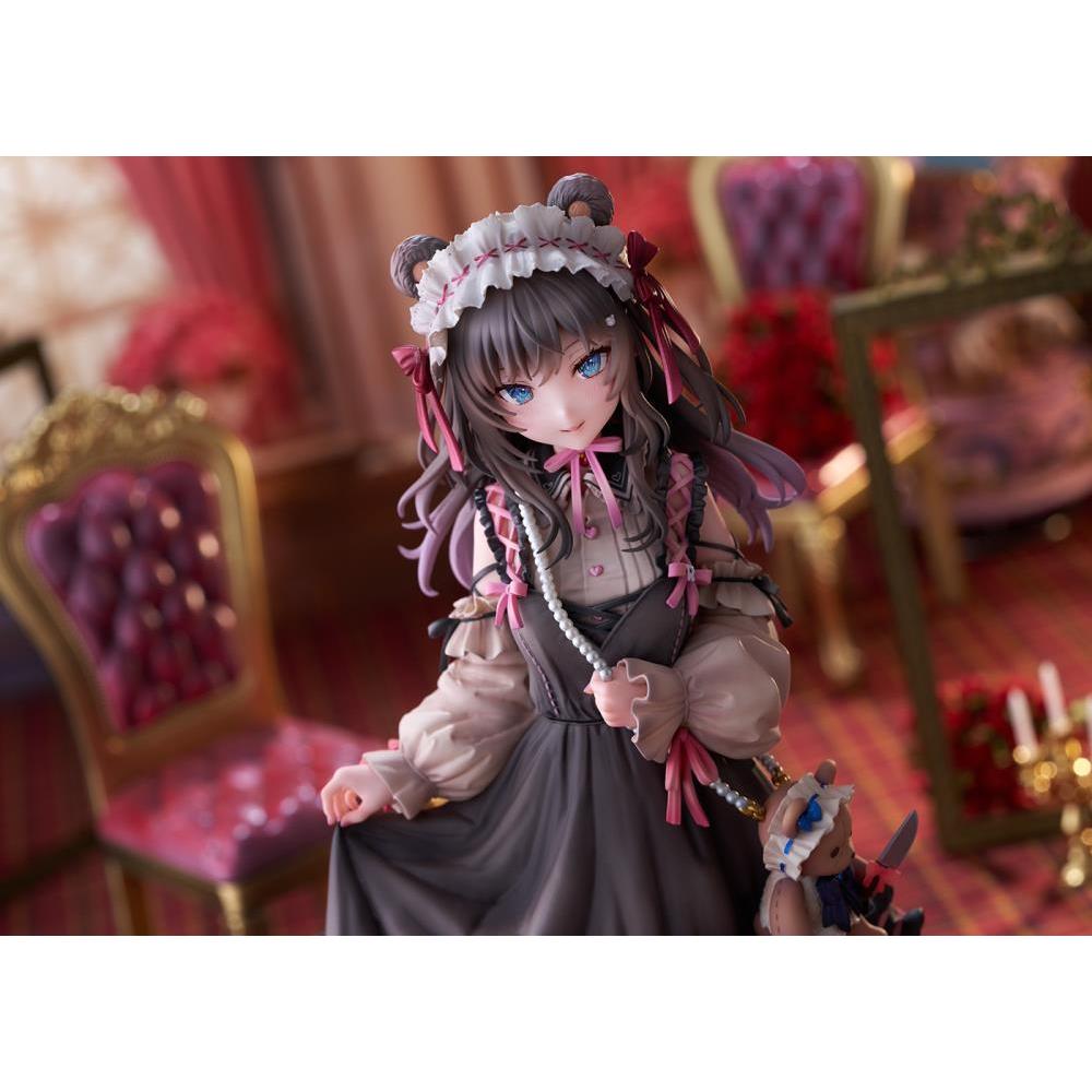 R-Chan Gothic Lolita Ver. Figurine Illustration By Momoko