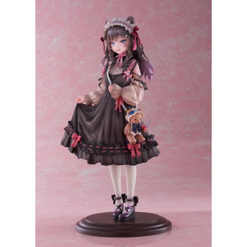 R-Chan Gothic Lolita Ver. Figurine Illustration By Momoko