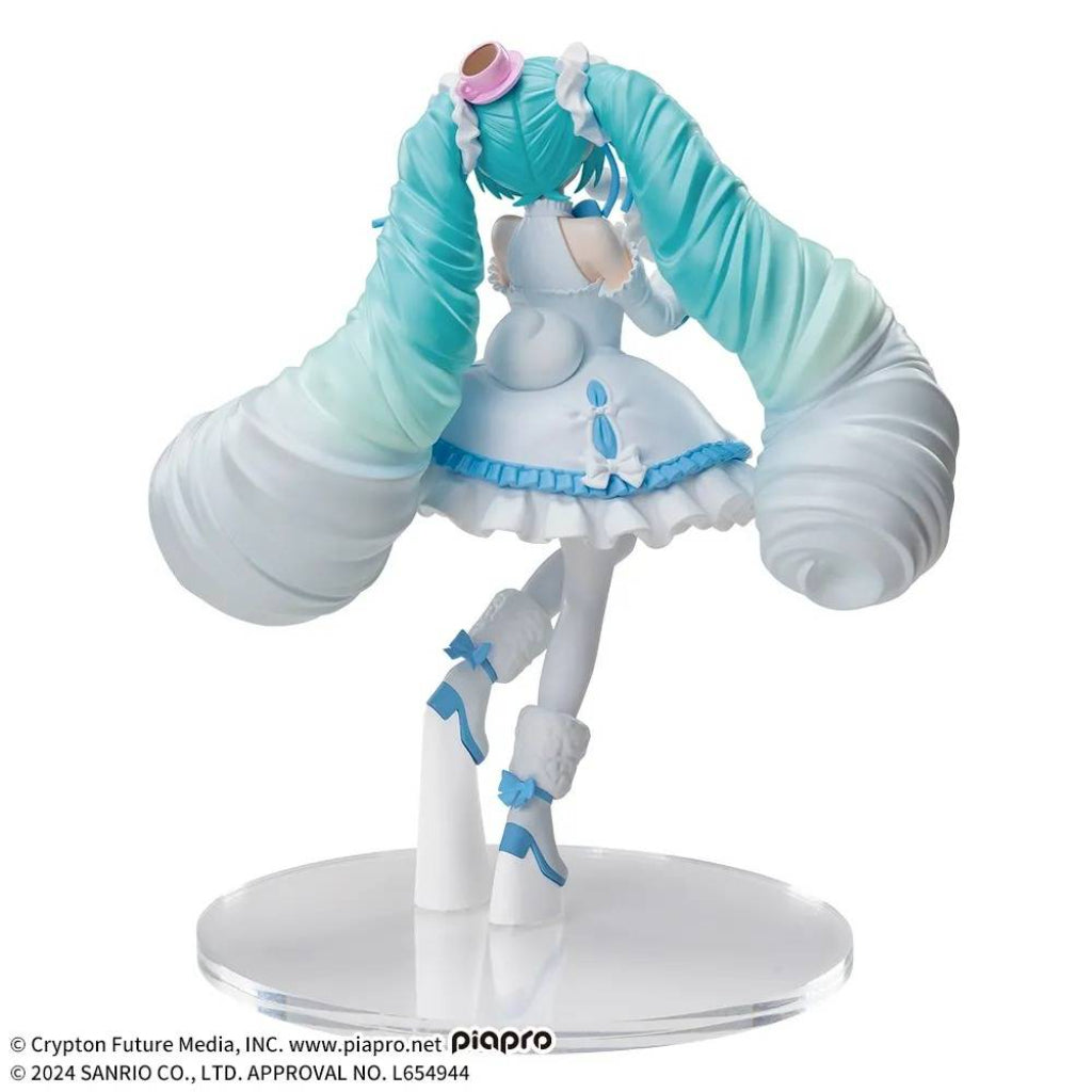 Sega Hatsune Miku Cinnamoroll White Dress Ver. Luminasta Figure