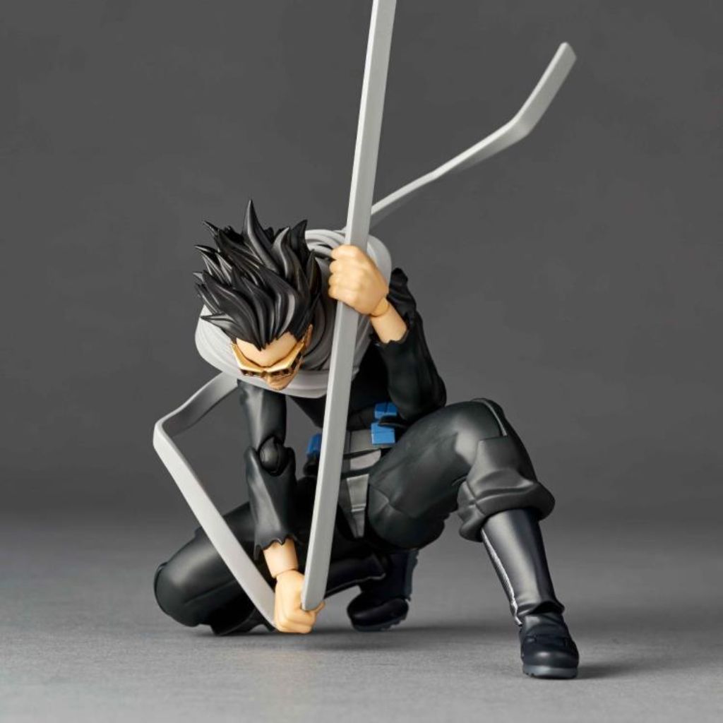 Revoltech My Hero Academia - Shota Aizawa