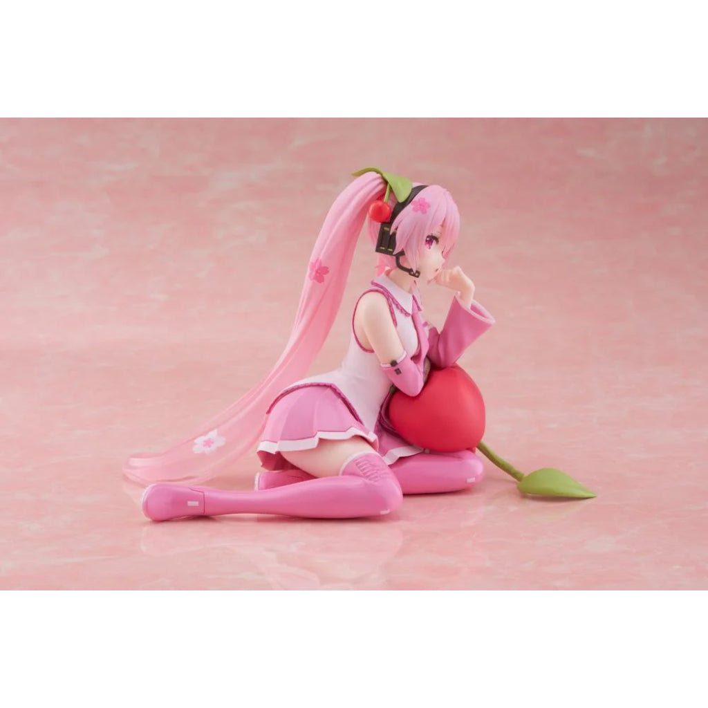 Taito Sakura Miku Cherry Cushion Ver Desktop Cute Figure