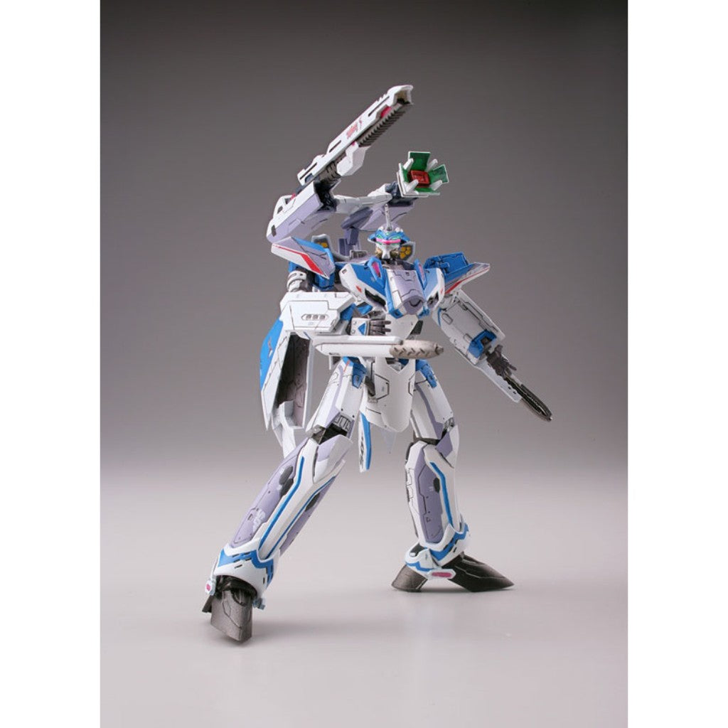 TomyTec 1/144 VF-31 Siegfried Battroid Mode Macross
