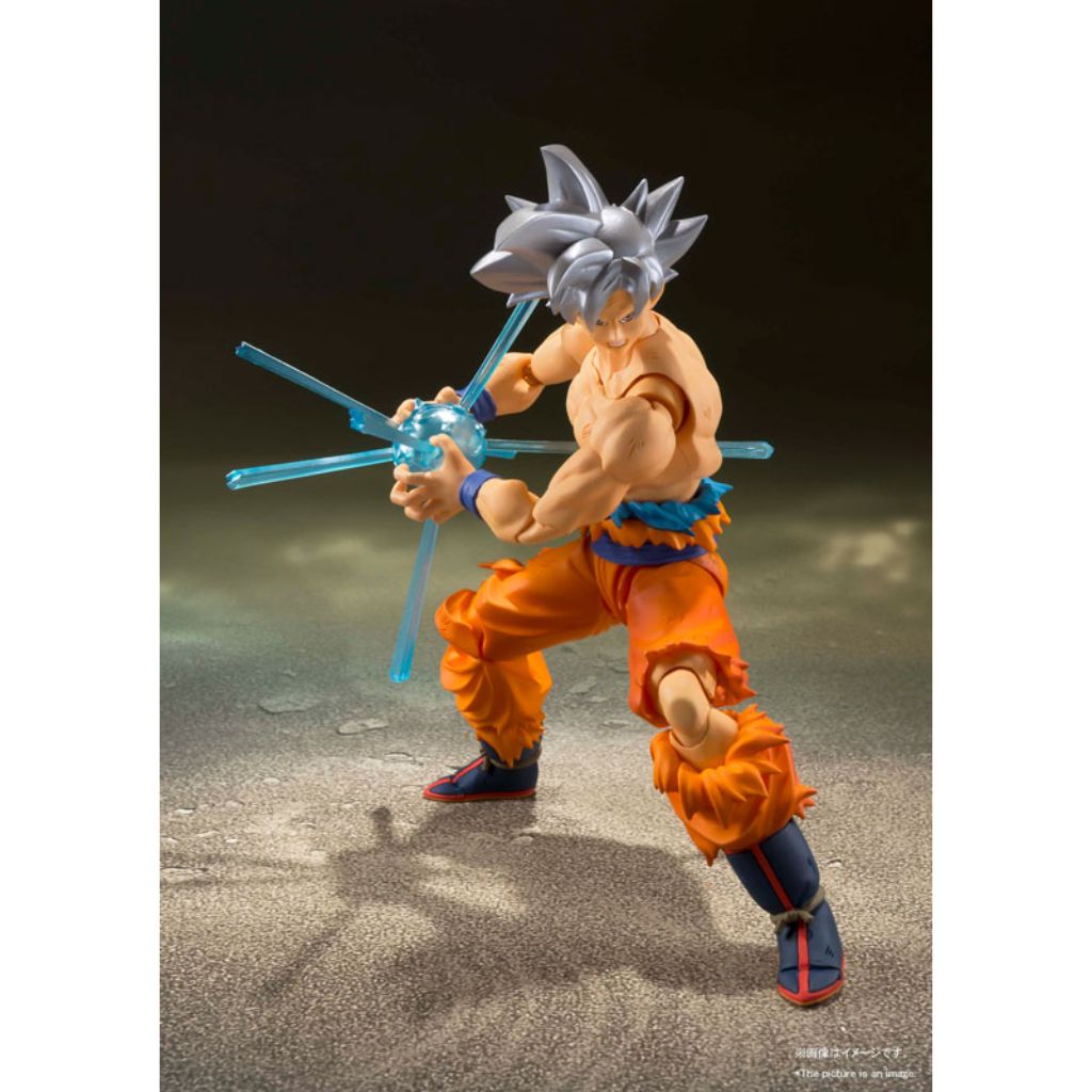 Bandai SHF Son Goku Ultra Instinct Dragon Ball Super