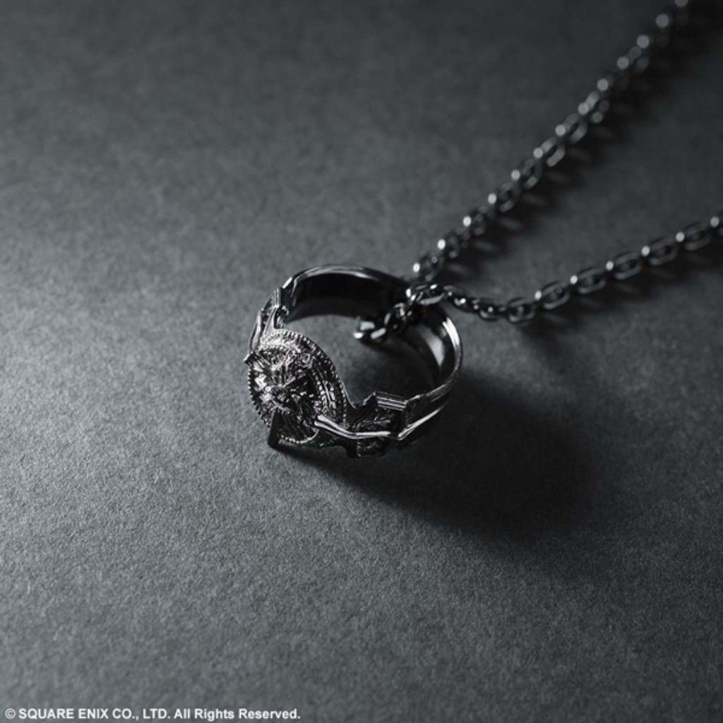 Square Enix Final Fantasy XV Silver Pendant Ring Of The Lucii