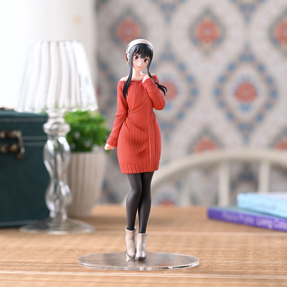 SEGA PM Yor Forger Casual Wear SPY x FAMILY Figure