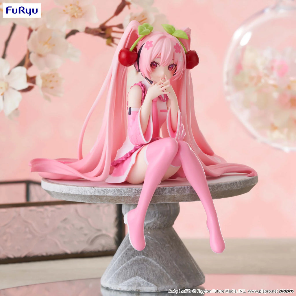FuRyu Sakura Miku 2023 Noodle Stopper
