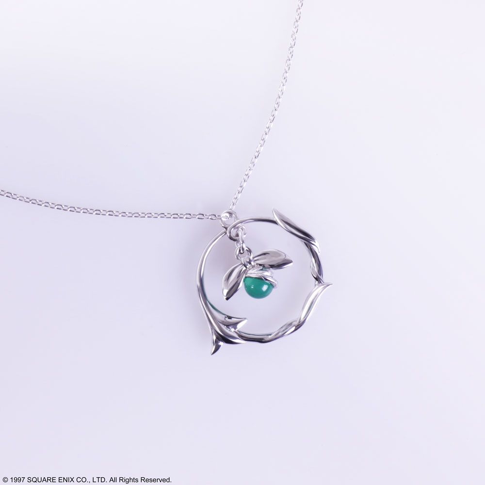 Square Enix Final Fantasy VII Silver Pendant Aerith Flower Ver.