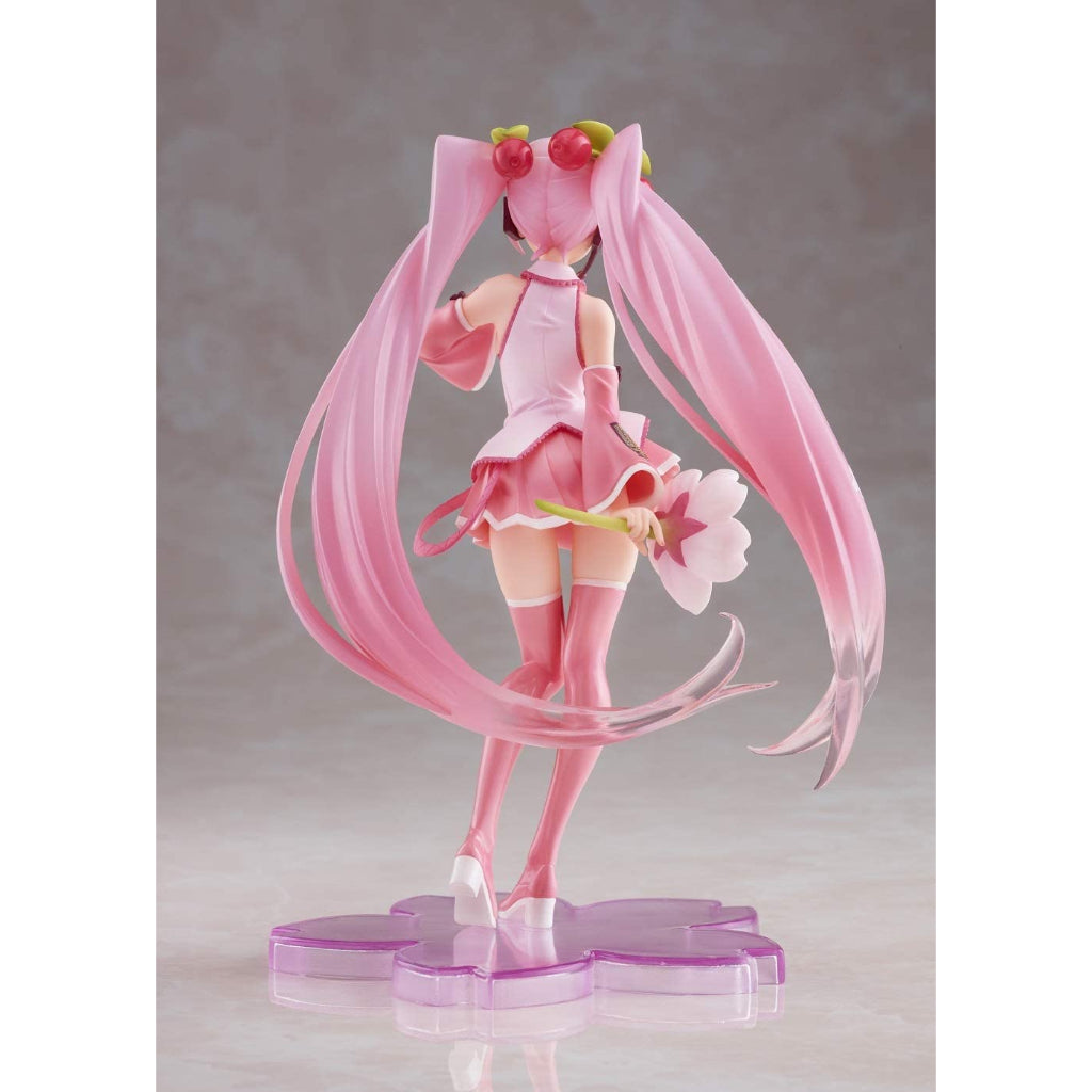 Taito Sakura Miku 2021 Ver Figure
