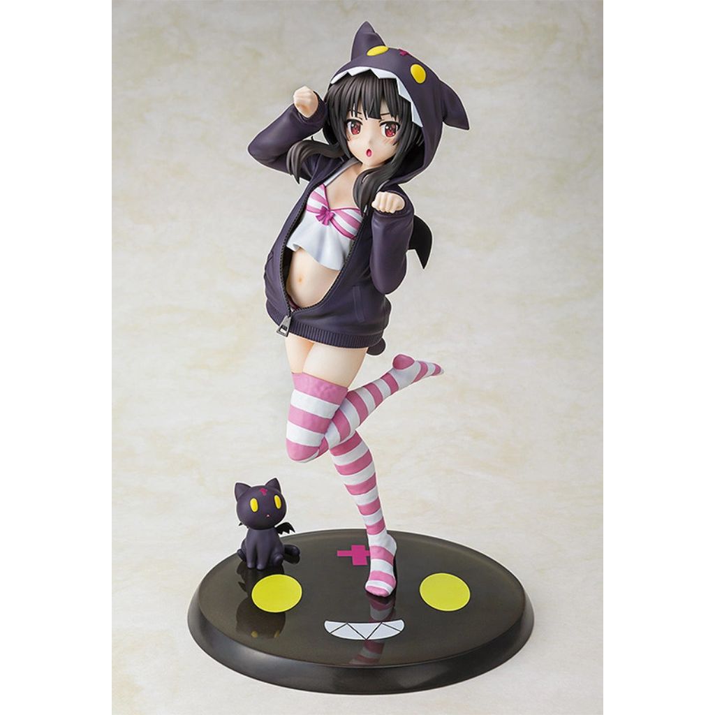 Caworks Konosuba - Megumin Hoodie Look Chomusuke Ver. Figurine