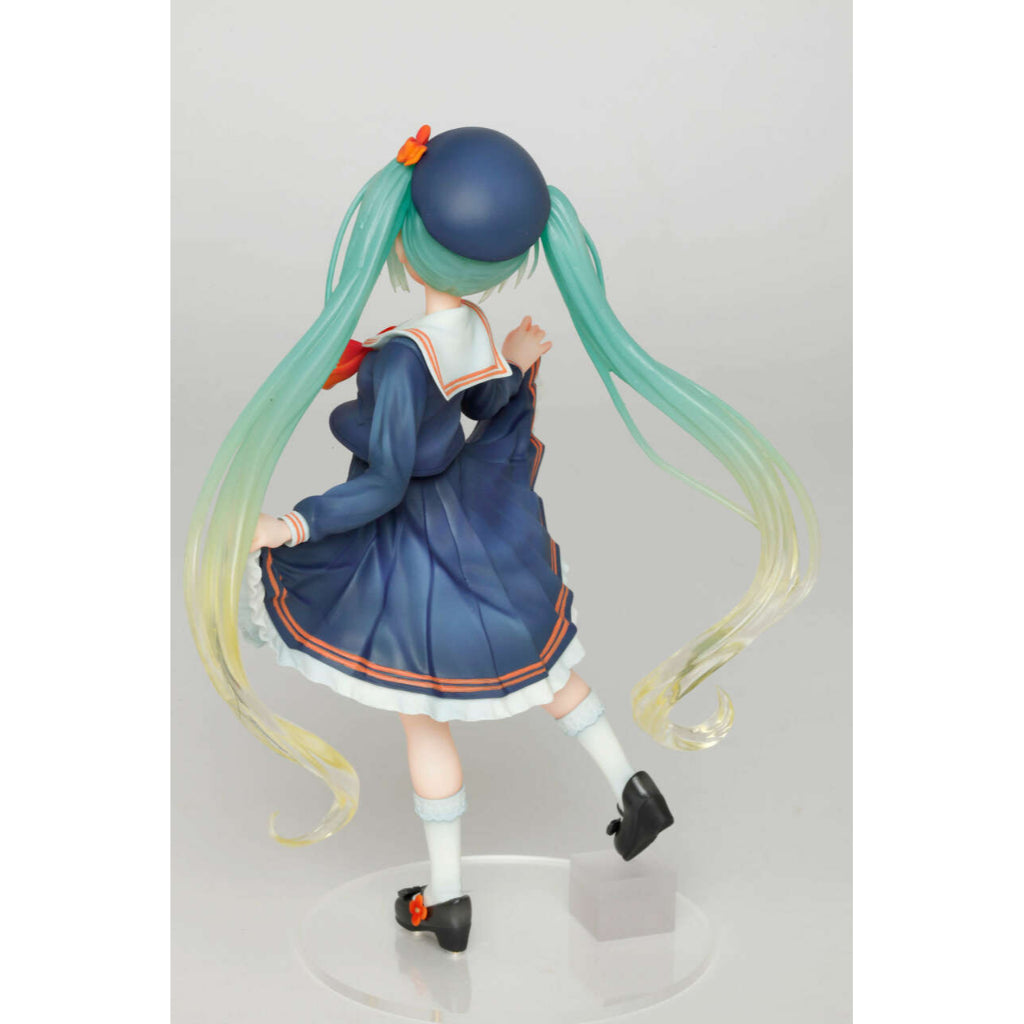 Taito Hatsune Miku 3rd Season Autumn Ver Figure