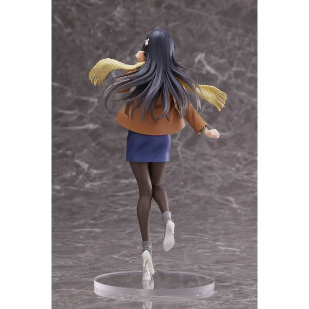 Taito Mai Sakurajima Winter Clothes Ver Seishun Butayaro Coreful Figure