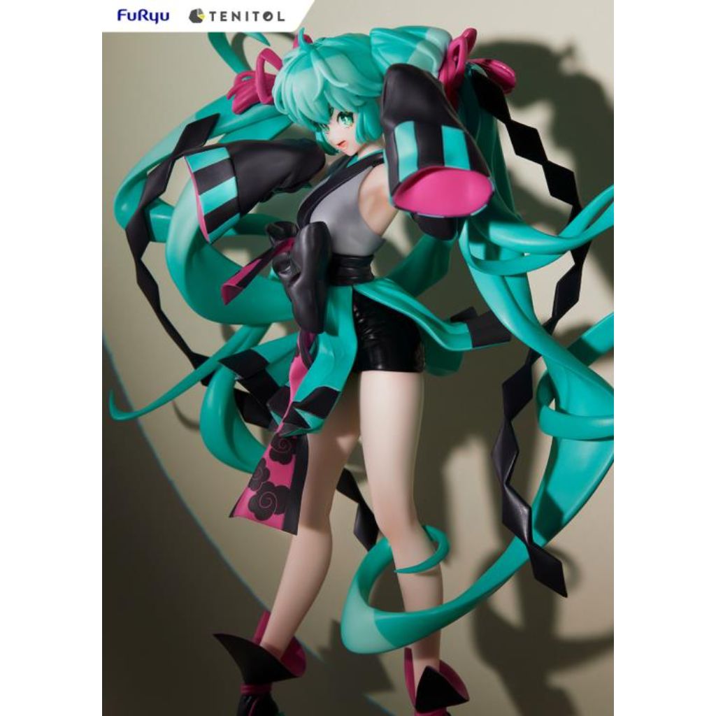 Hatsune Miku - Tenitol Neo Tokyo Series Ninja Figurine