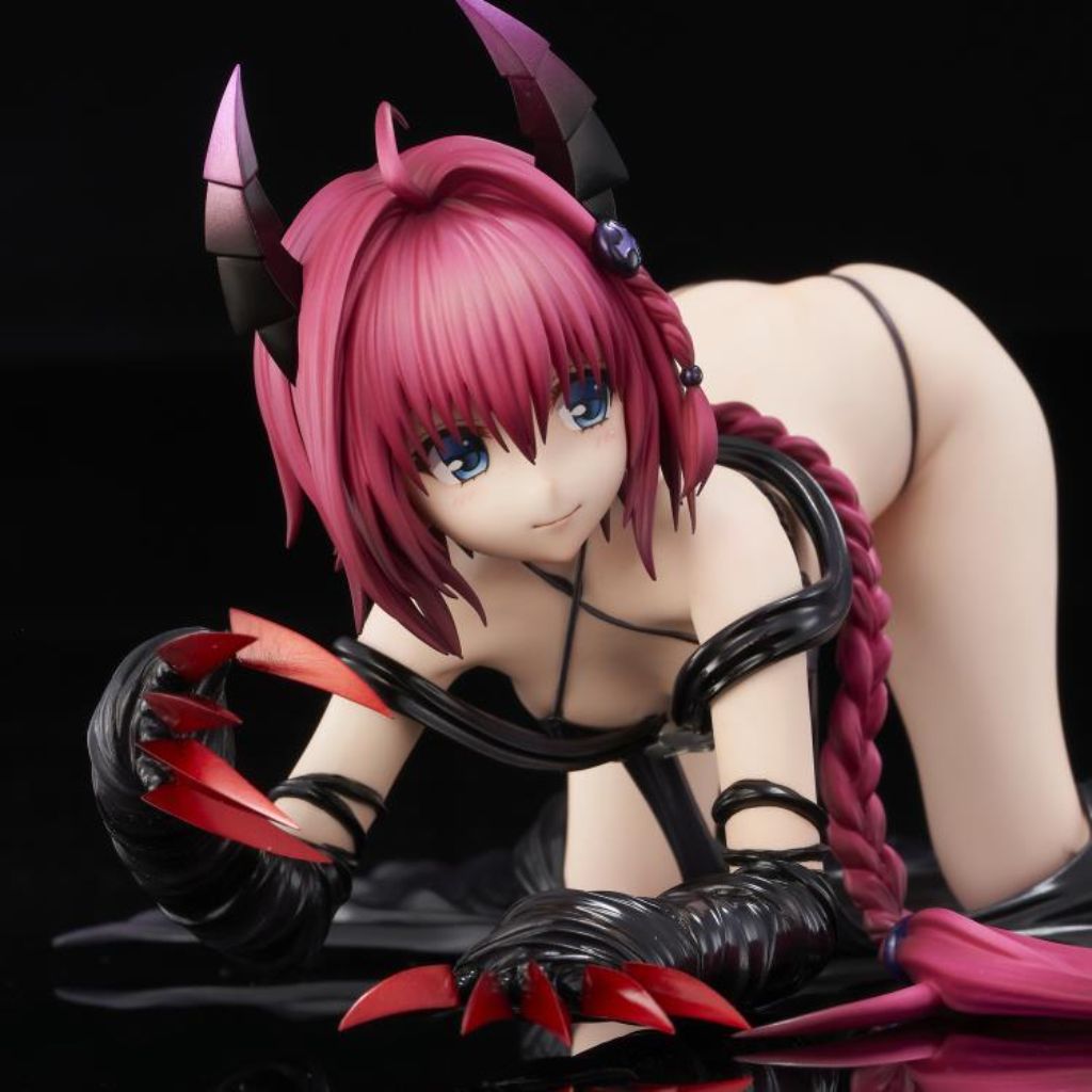 To Love-Ru Darkness Mea Kurosaki Darkness Ver. Figurine (Reissue)