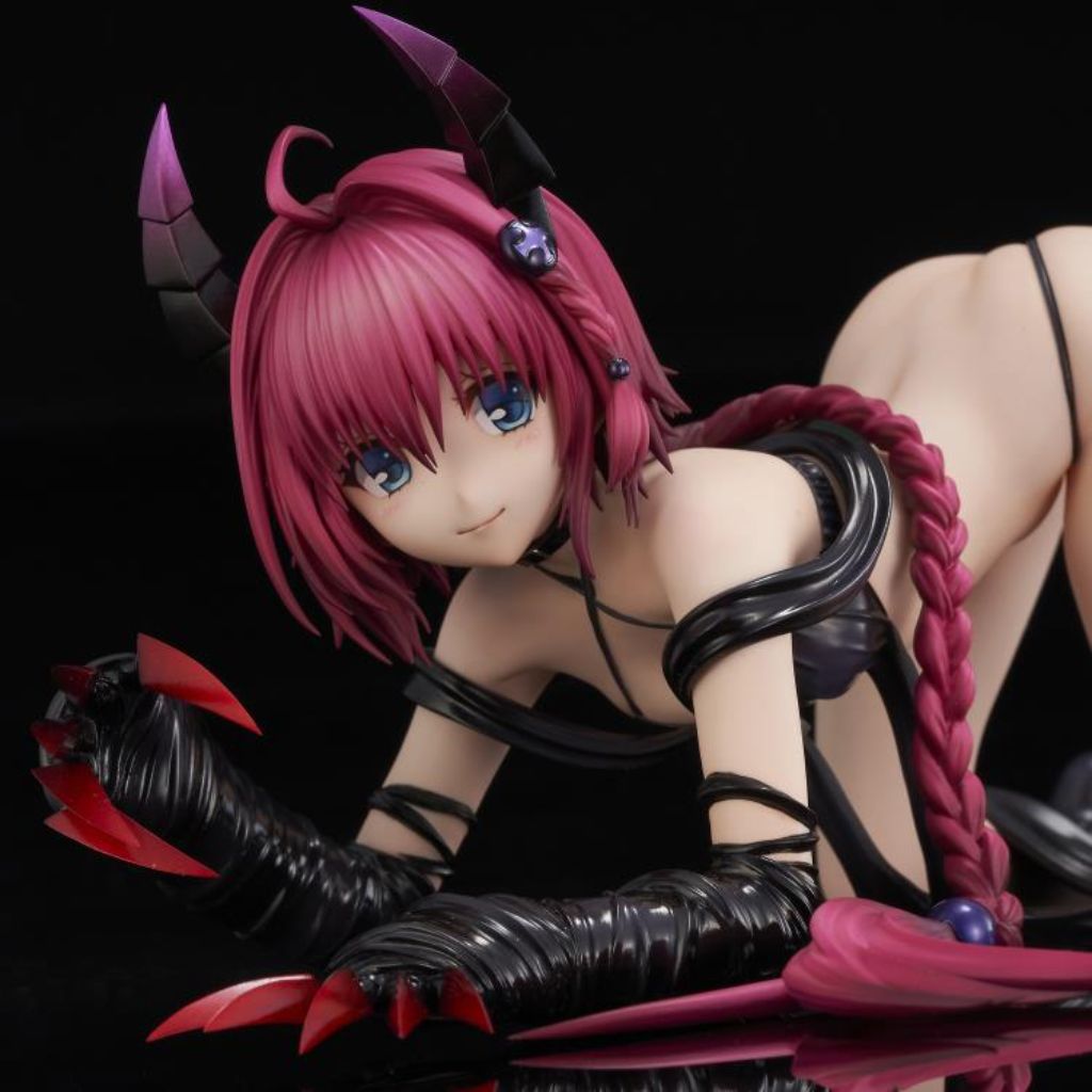 To Love-Ru Darkness Mea Kurosaki Darkness Ver. Figurine (Reissue)
