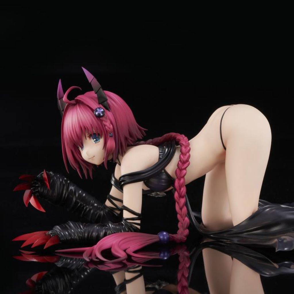 To Love-Ru Darkness Mea Kurosaki Darkness Ver. Figurine (Reissue)