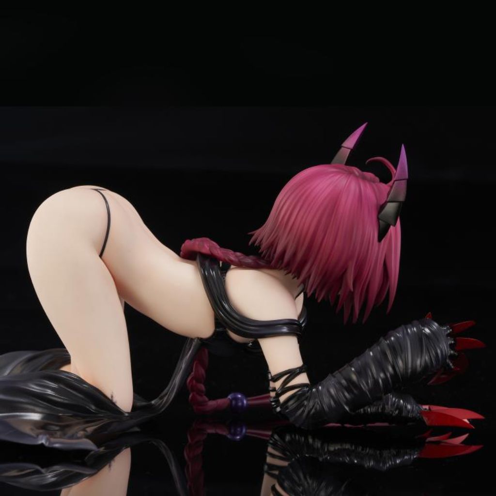 To Love-Ru Darkness Mea Kurosaki Darkness Ver. Figurine (Reissue)