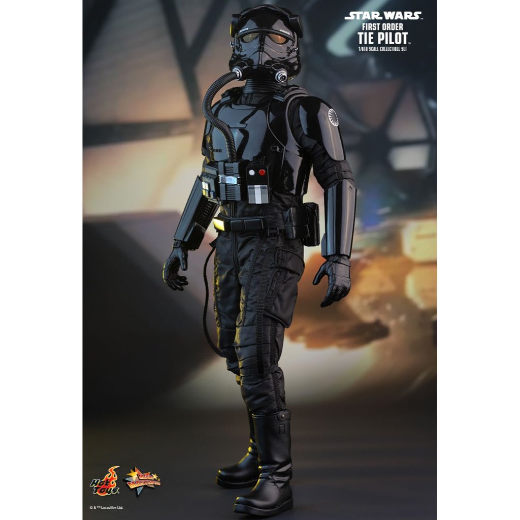 Hot Toys First Order Tie Pilot MMS324 TFA
