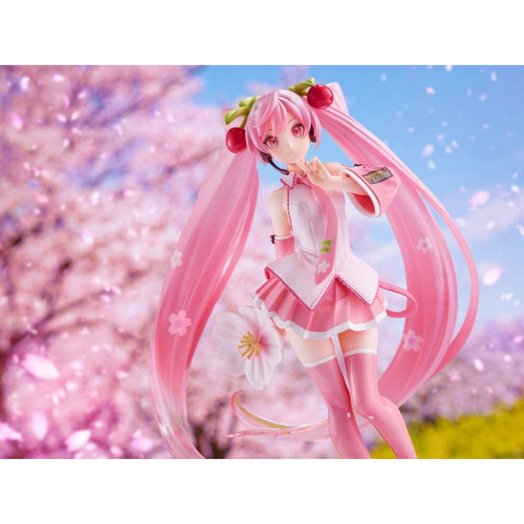 Taito Sakura Miku 2021 Ver Figure