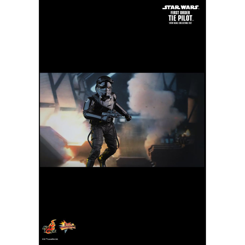 Hot Toys First Order Tie Pilot MMS324 TFA