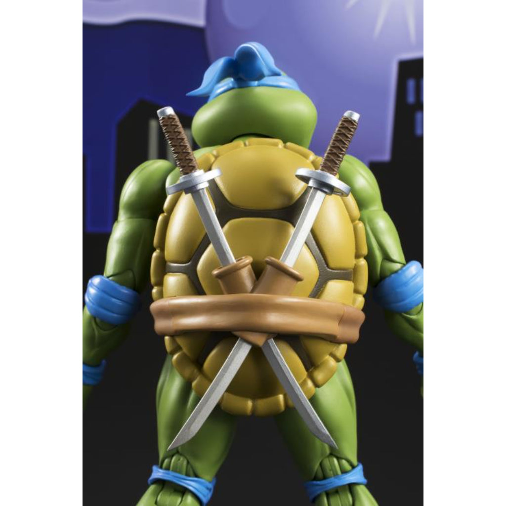 Bandai SHF Leonardo Teenage Ninja Turtle