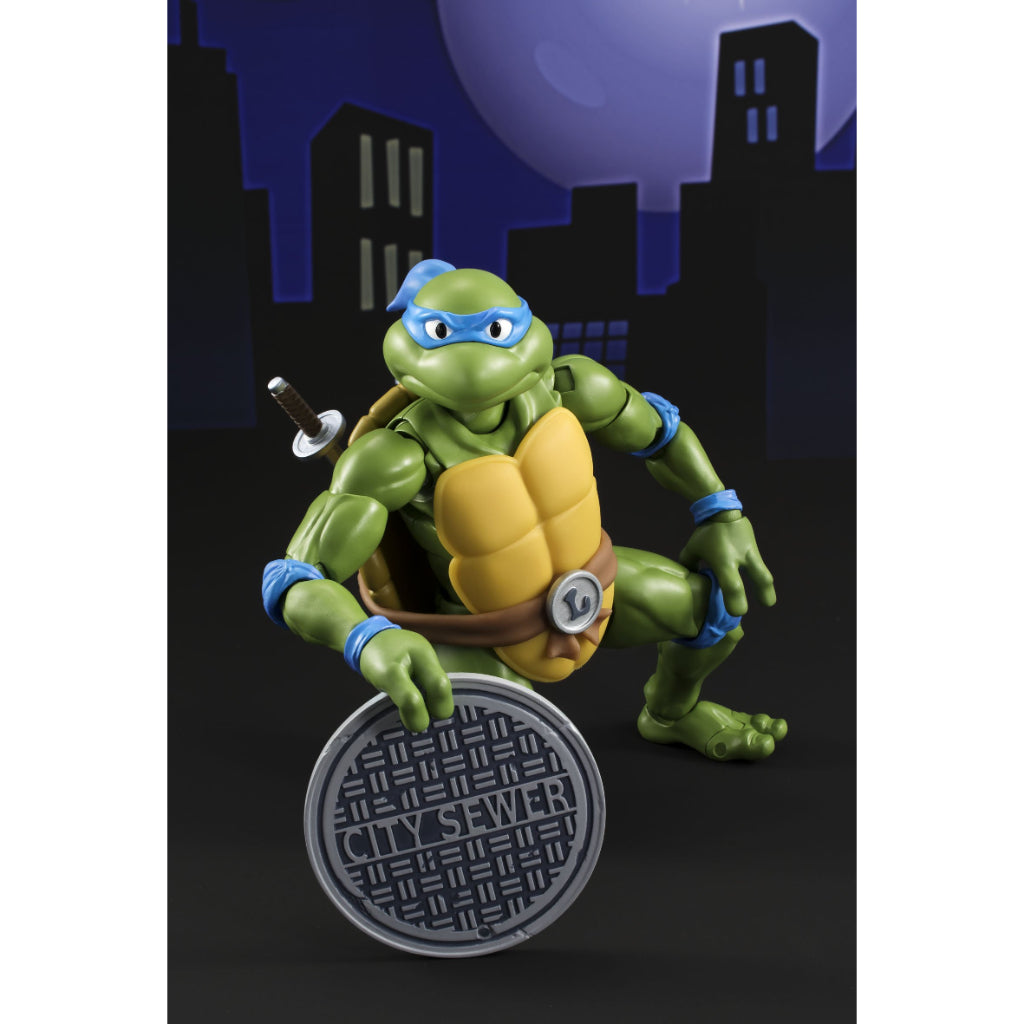 Bandai SHF Leonardo Teenage Ninja Turtle