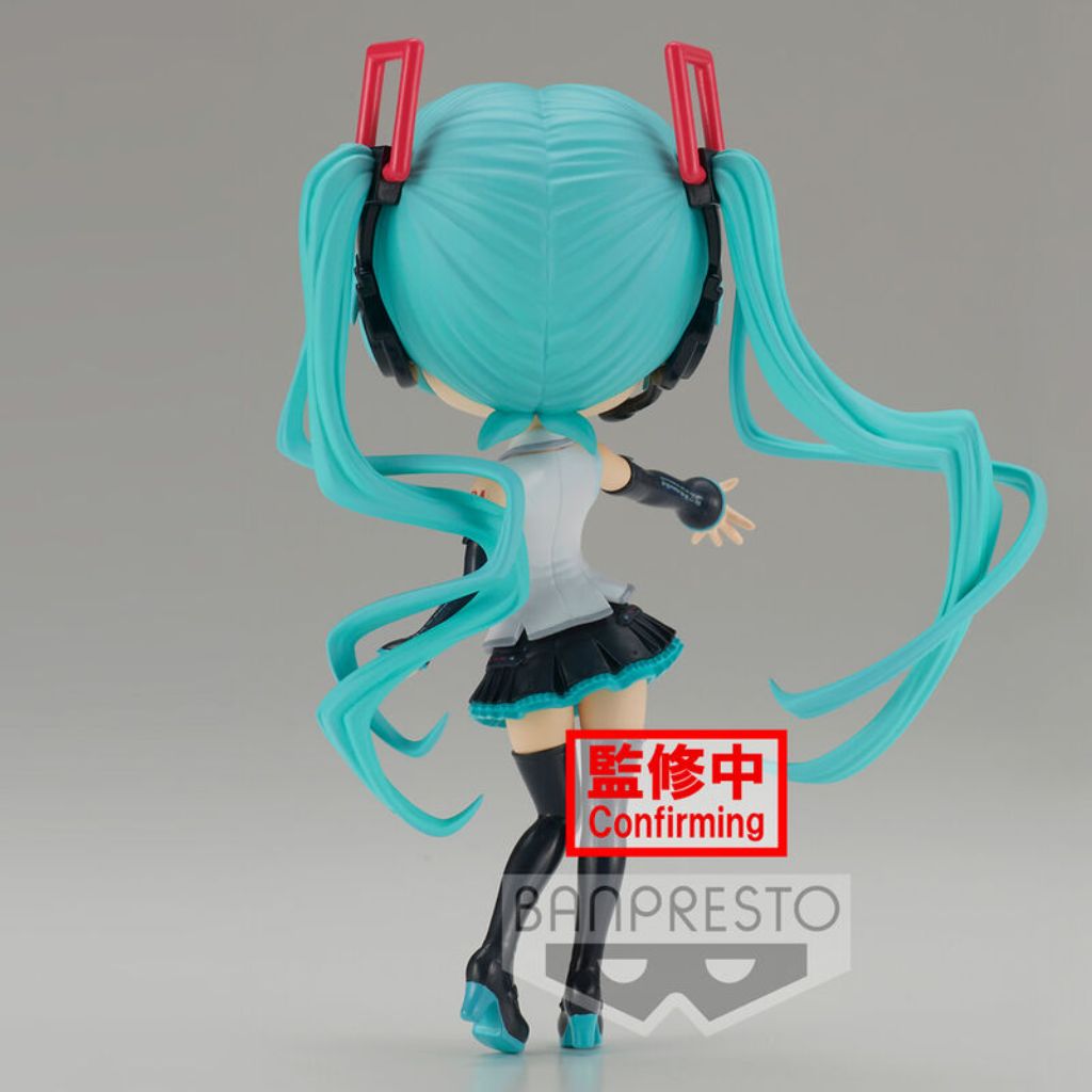 Banpresto Hatsune Miku V4X Style Ver. A Q Posket