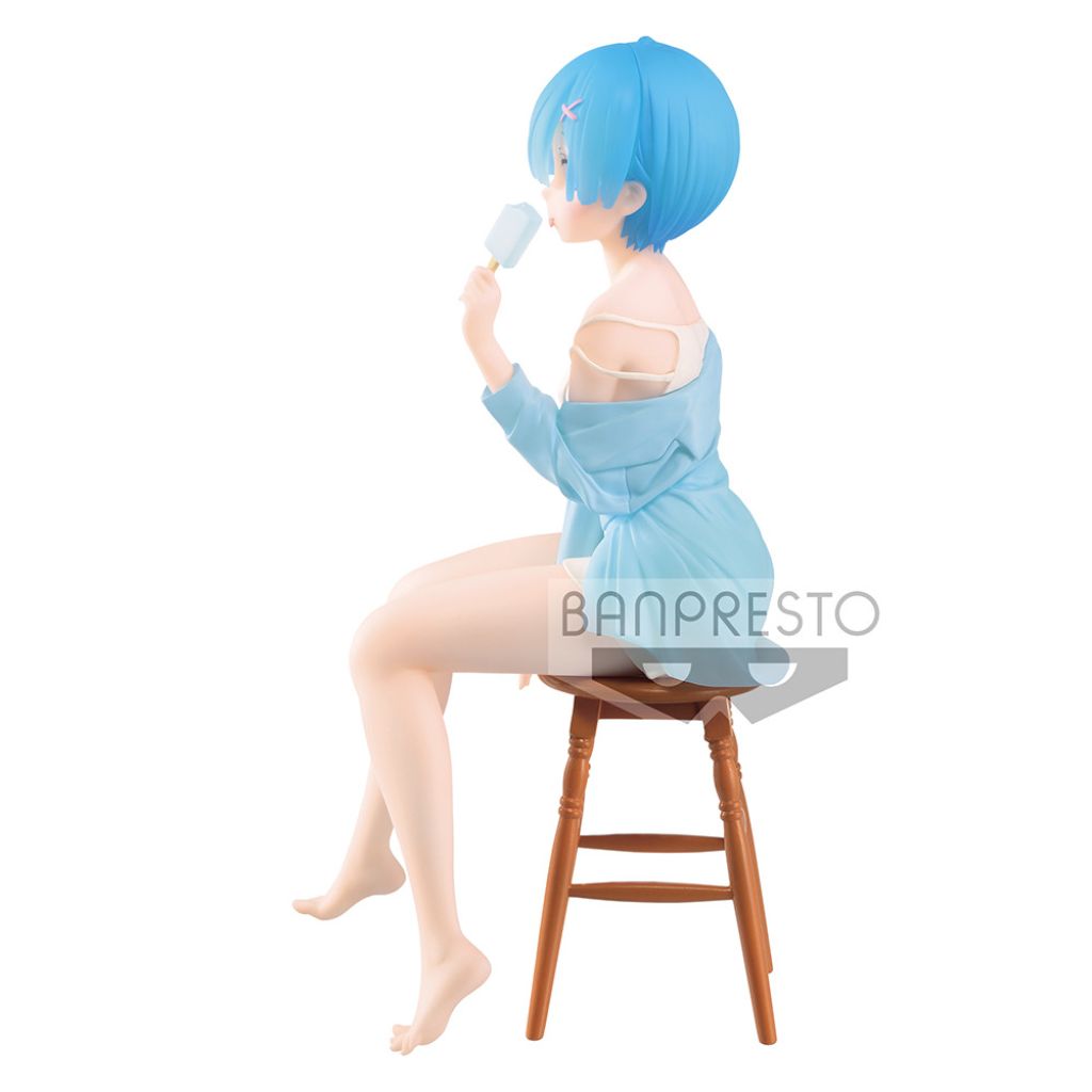 Banpresto Rem Relax Time Summer Ver Re:Zero Starting Life In Another World