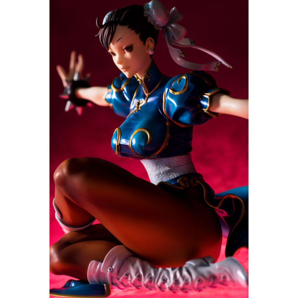 Embrace Chun-Li Fighter Legendary Street Fighter III