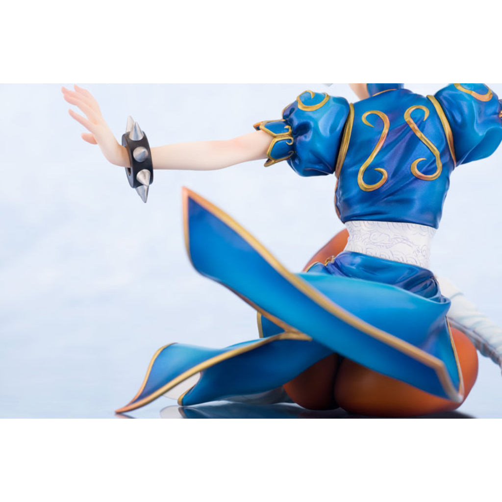 Embrace Chun-Li Fighter Legendary Street Fighter III