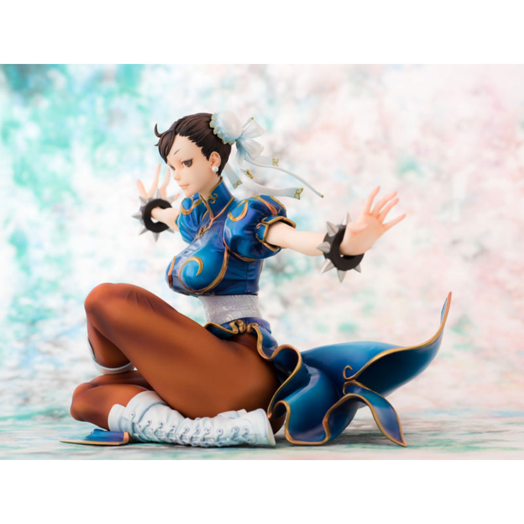 Embrace Chun-Li Fighter Legendary Street Fighter III