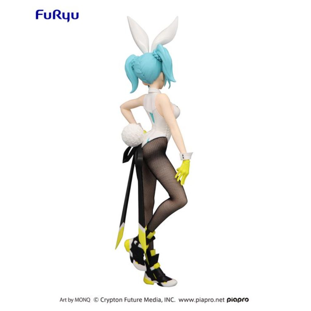 FuRyu Hatsune Miku Bicute Bunnies Street Ver.