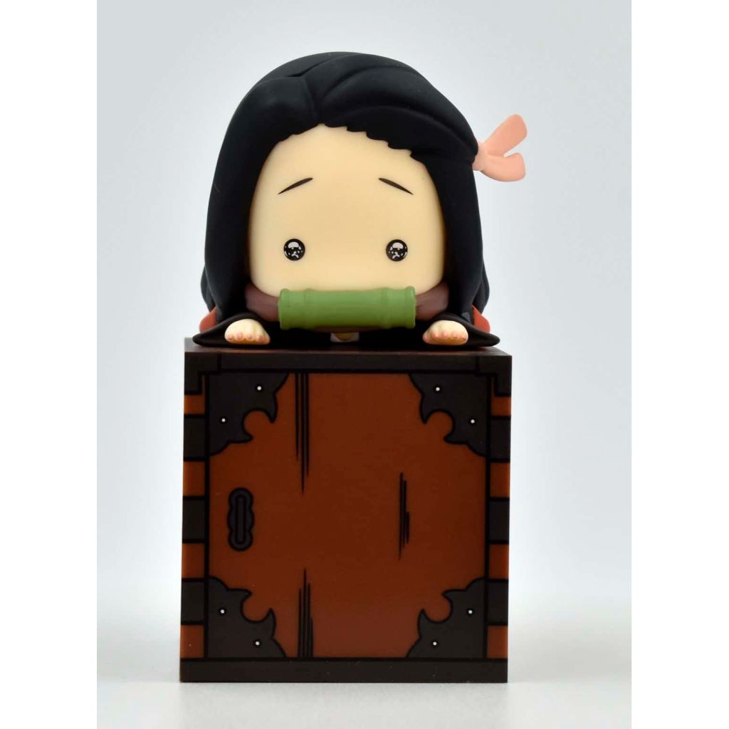 FuRyu Nezuko Collection Ver A Kimetsu No Yaiba Hikkake Figure