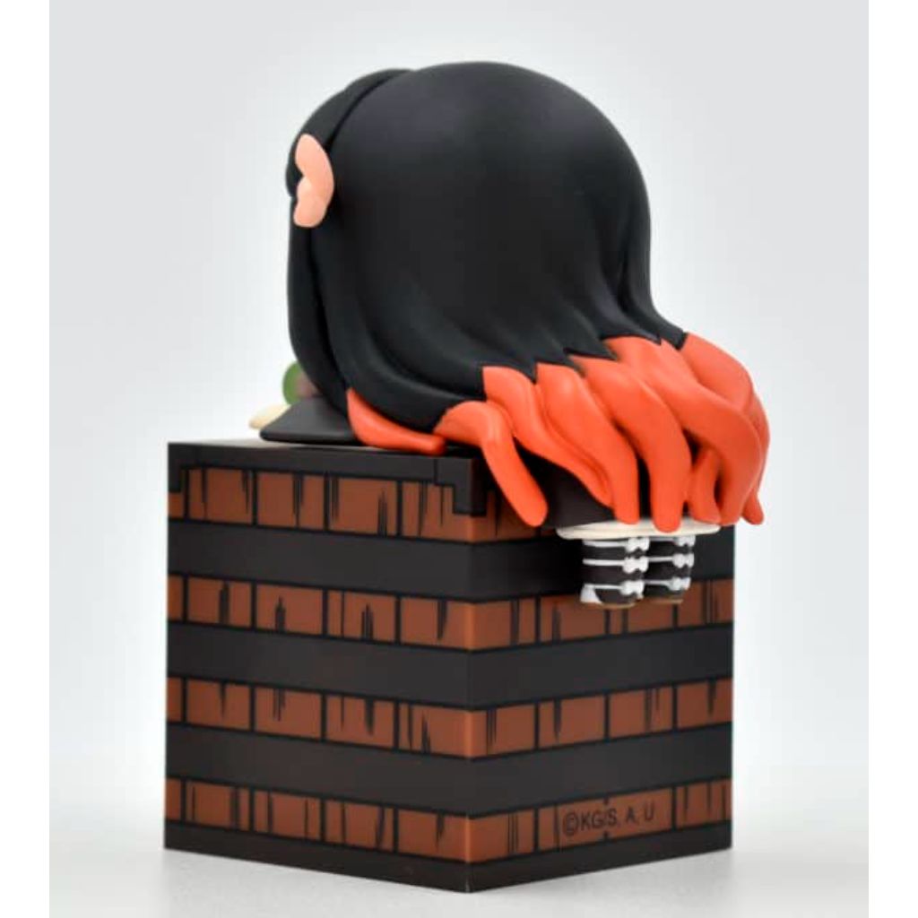 FuRyu Nezuko Collection Ver A Kimetsu No Yaiba Hikkake Figure