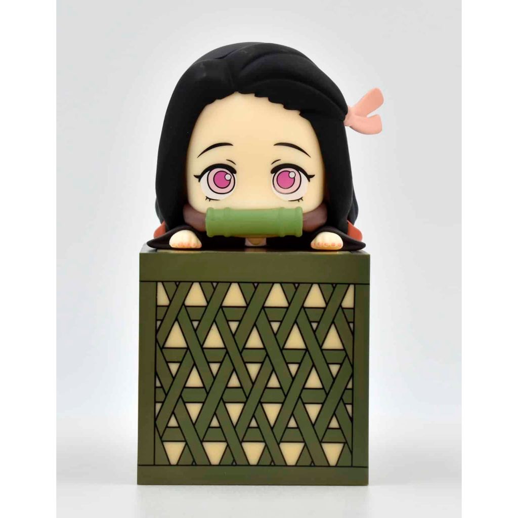 FuRyu Nezuko Collection Ver C Kimetsu No Yaiba Hikkake Figure