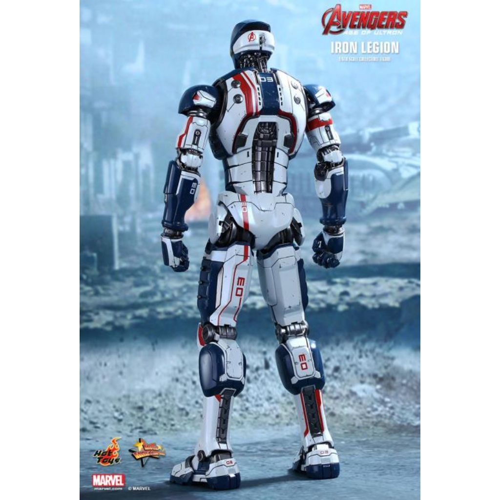 Hot Toys MMS299 Iron Legion Age Of Ultron
